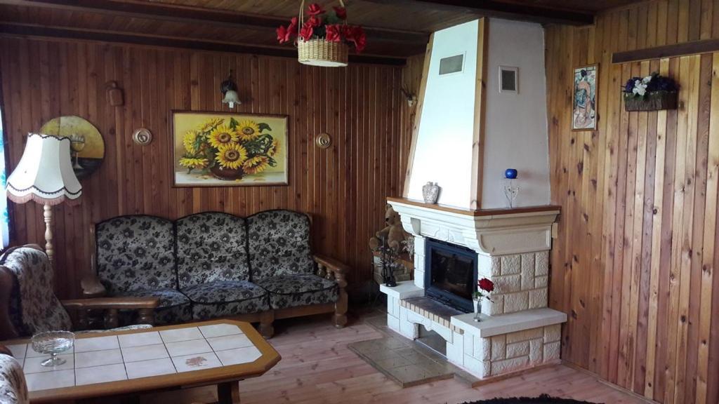 Domek Letniskowy U Basi Villa Rowy  Buitenkant foto